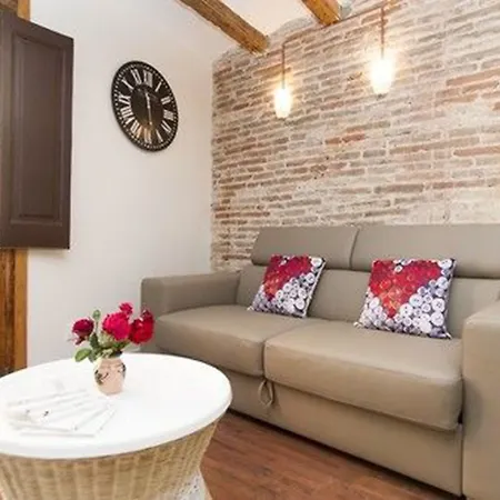 Apartments Sfamilia Barcelona Hotel Barcelona