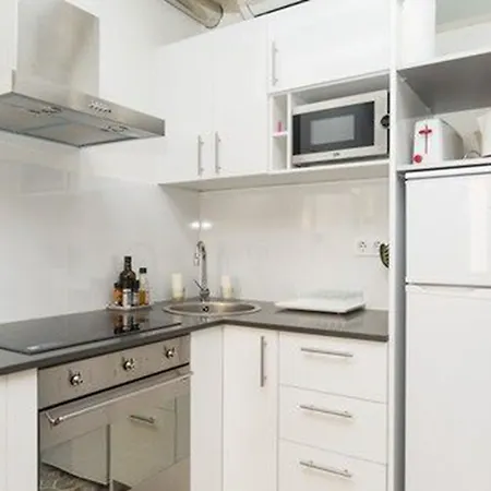 Apartments Sfamilia Barcelona