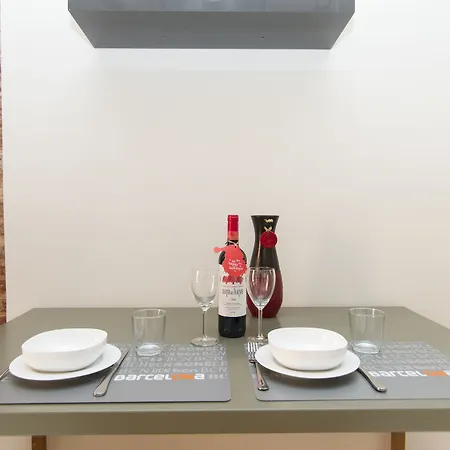 Apartments Sfamilia Barcelona Hotel 3*